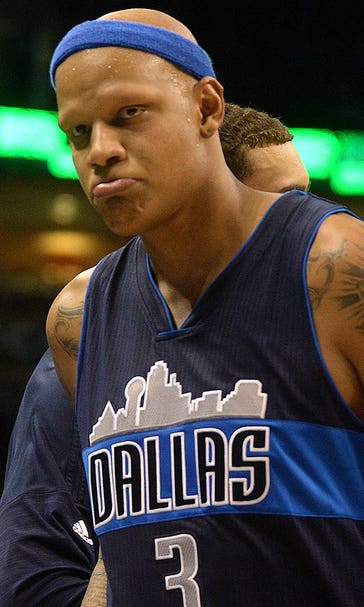 Westbrook, Villanueva ejected as Thunder top Mavs in chippy affair